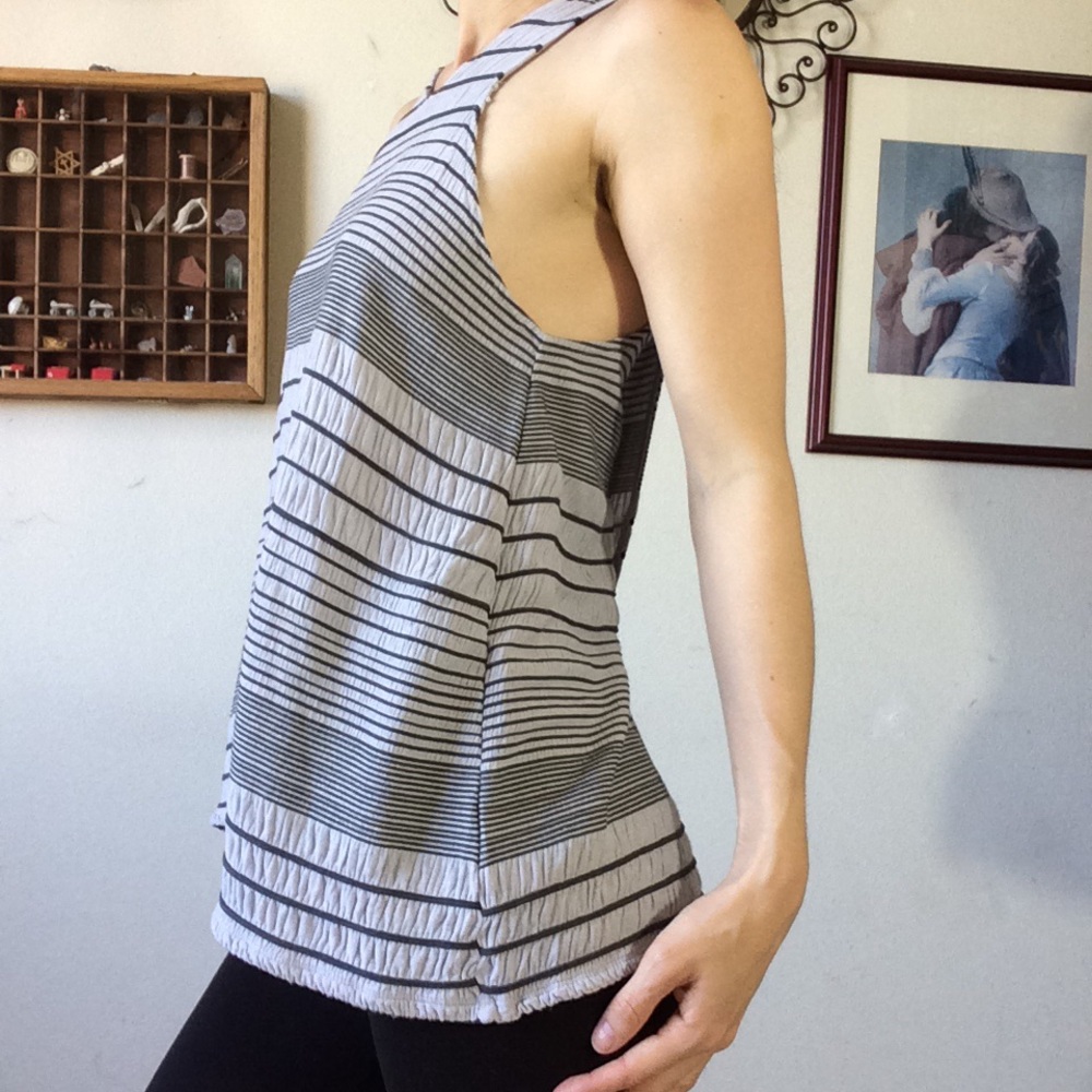 SOLD FILLMORE Anthropologie Deletta Grey - Picture 5 of 9